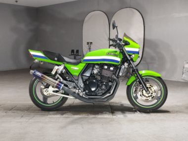 Kawasaki ZRX400