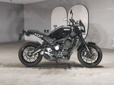 Yamaha XSR900