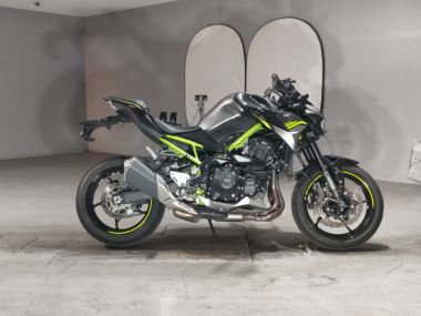 Kawasaki Z900