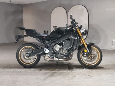 Yamaha XSR900
