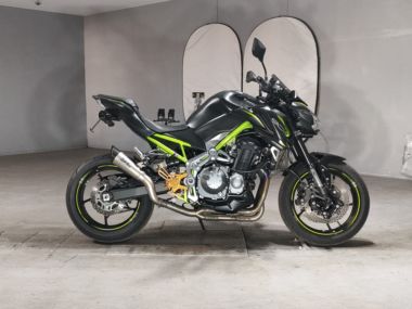 Kawasaki Z900
