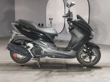 Yamaha Majesty 155s