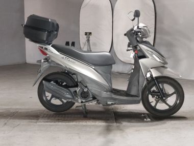 Suzuki Address V110