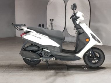 Yamaha Axis Z