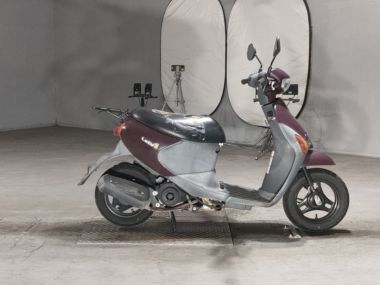 Suzuki Let's4