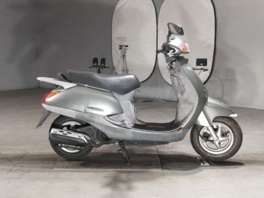 Honda Lead 100