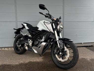 Honda CB125R