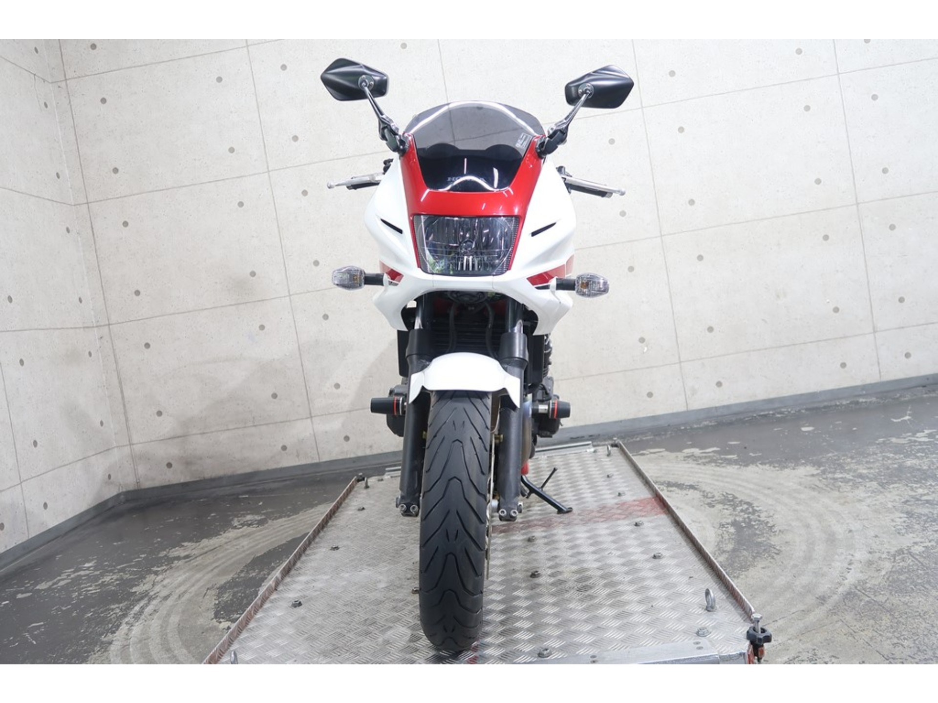 Миниатюра 16