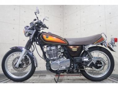 Yamaha SR400