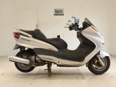 Yamaha Majesty 250c