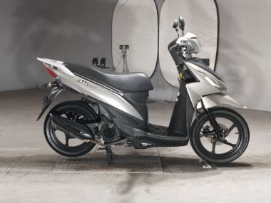 Suzuki Address V110
