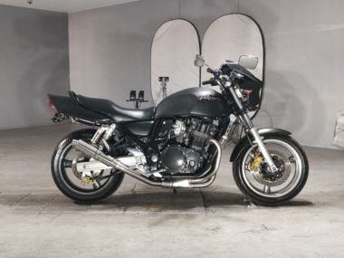 Suzuki Inazuma 400