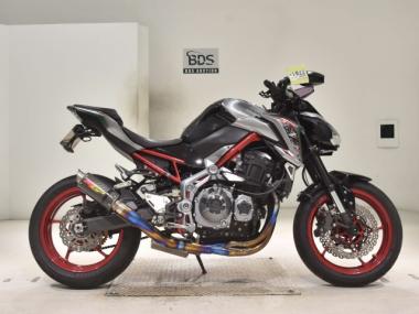 Kawasaki Z900
