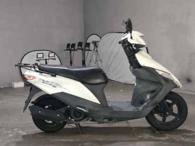 Suzuki Address V125