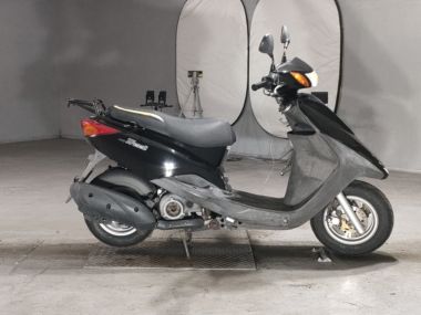 Yamaha Axis Treet