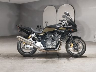 Honda CB400SFV Boldor