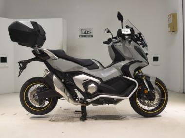 Honda X-ADV750