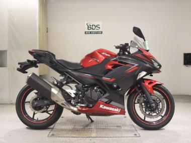 Kawasaki Ninja400
