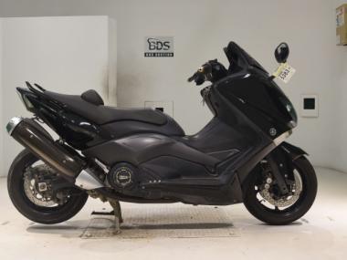 Yamaha T-MAX530