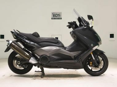 Yamaha T-MAX530