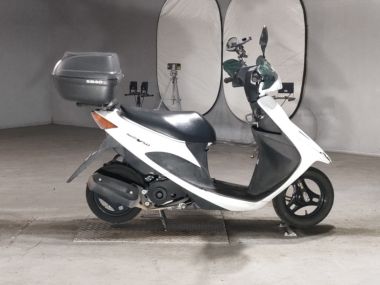 Suzuki Address V50