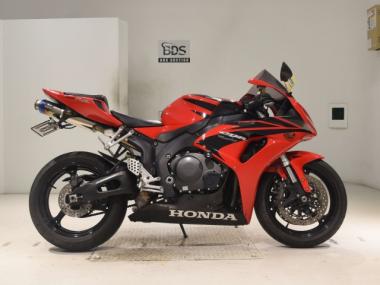 Honda CBR1000 Rr