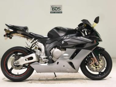 Honda CBR1000 Rr