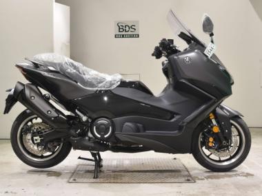 Yamaha T-MAX560T
