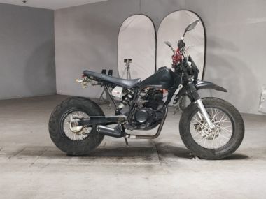 Yamaha TW200