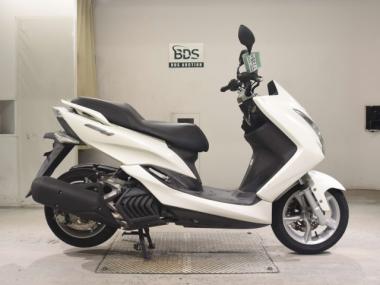 Yamaha Majesty 155s