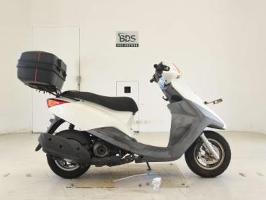 Yamaha Axis125
