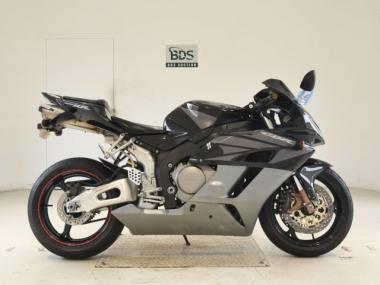 Honda CBR1000 Rr