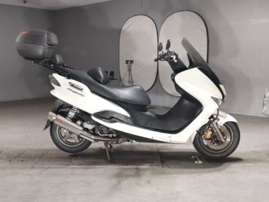 Yamaha Majesty 125