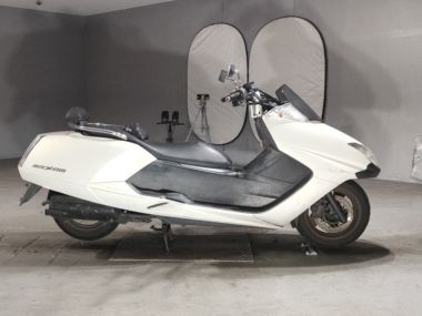 Yamaha Maxam250
