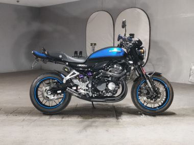 Kawasaki Z900RS