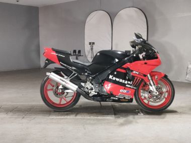 Kawasaki ZXR250
