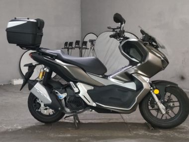 Honda ADV150