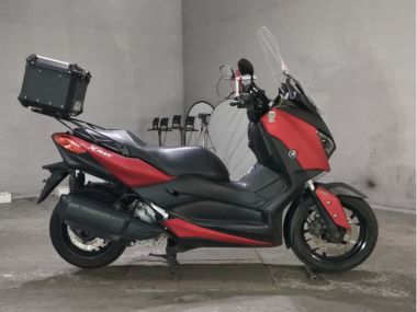 Yamaha X-MAX250