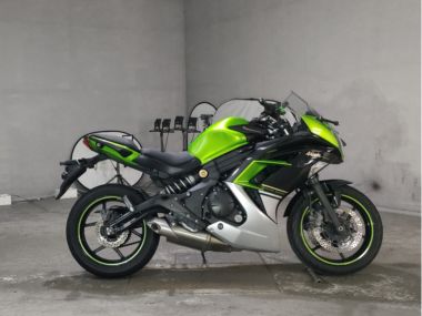 Kawasaki Ninja400