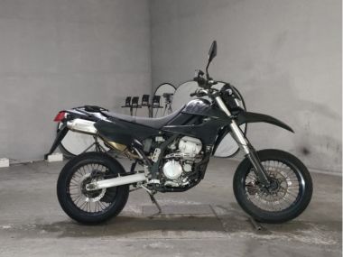 Kawasaki D-Trackerx