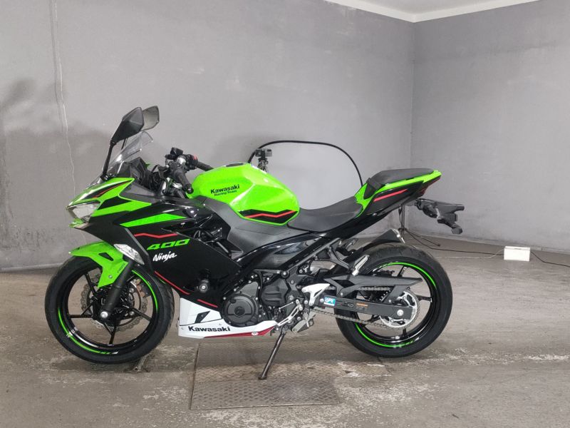 Kawasaki Ninja400