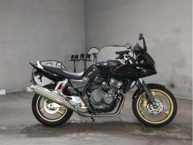 Honda CB400SFV Boldor