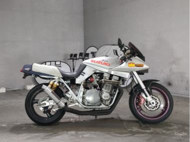 Suzuki GSX1100S Katana