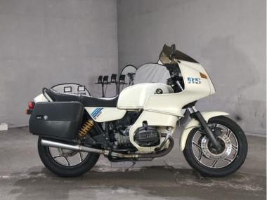BMW R100RS
