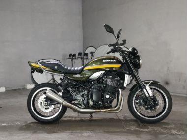 Kawasaki Z900RS