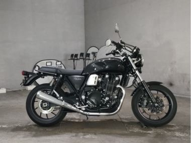 Honda CB1100RS