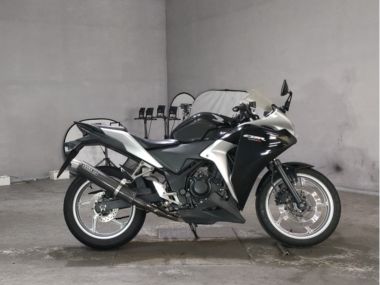 Honda CBR250R