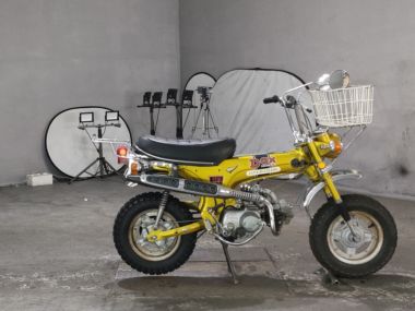 Honda DAX50