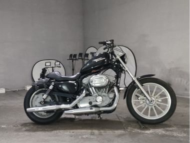 Harley-Davidson XL883