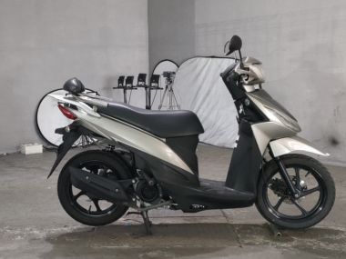 Suzuki Address V110